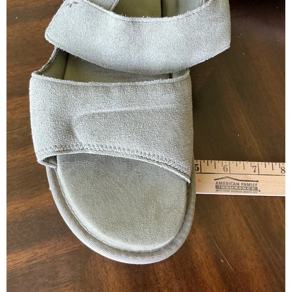 Koolaburra by UGG Suede Platform Sandals Adjustable Straps Grey Sage Women 11